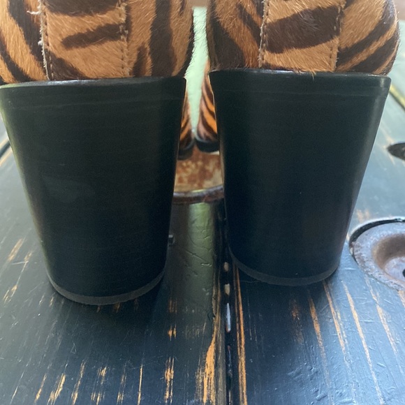 Kenneth Cole Animal Print Fur Heeled Ankle Boots - Picture 8 of 13